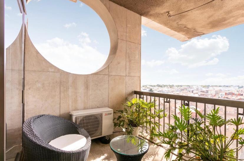 Loft Triangle Comedie, Parking Free มงต์เปอลิเยร์ ภายนอก รูปภาพ